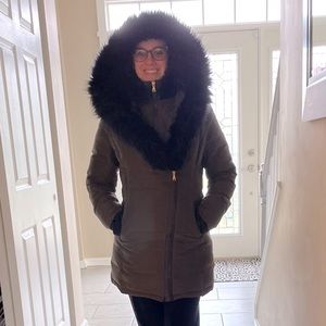 Women’s express winter coat size Medium